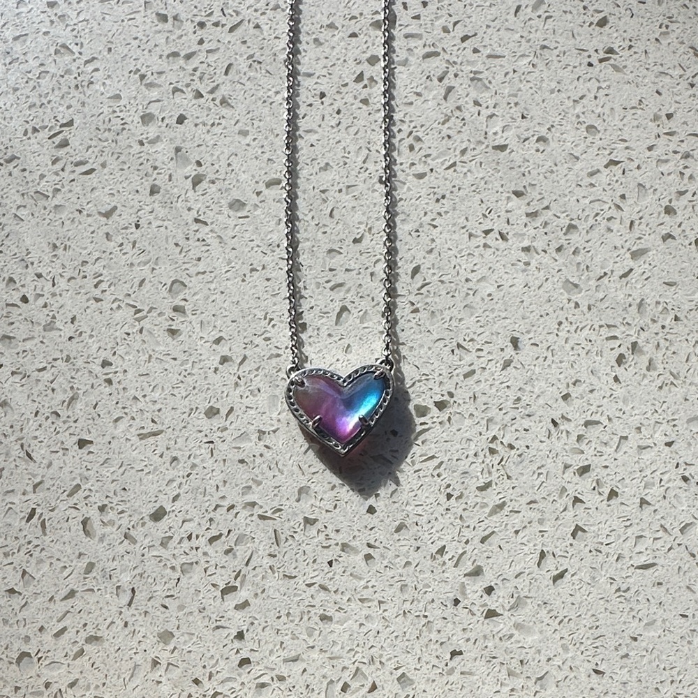 Kendra Scott Heart Pendant Necklace with Silver Chain